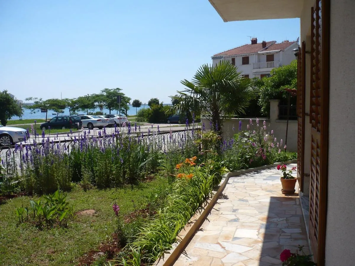 Apartments By The Sea Umag - 11647 0*,