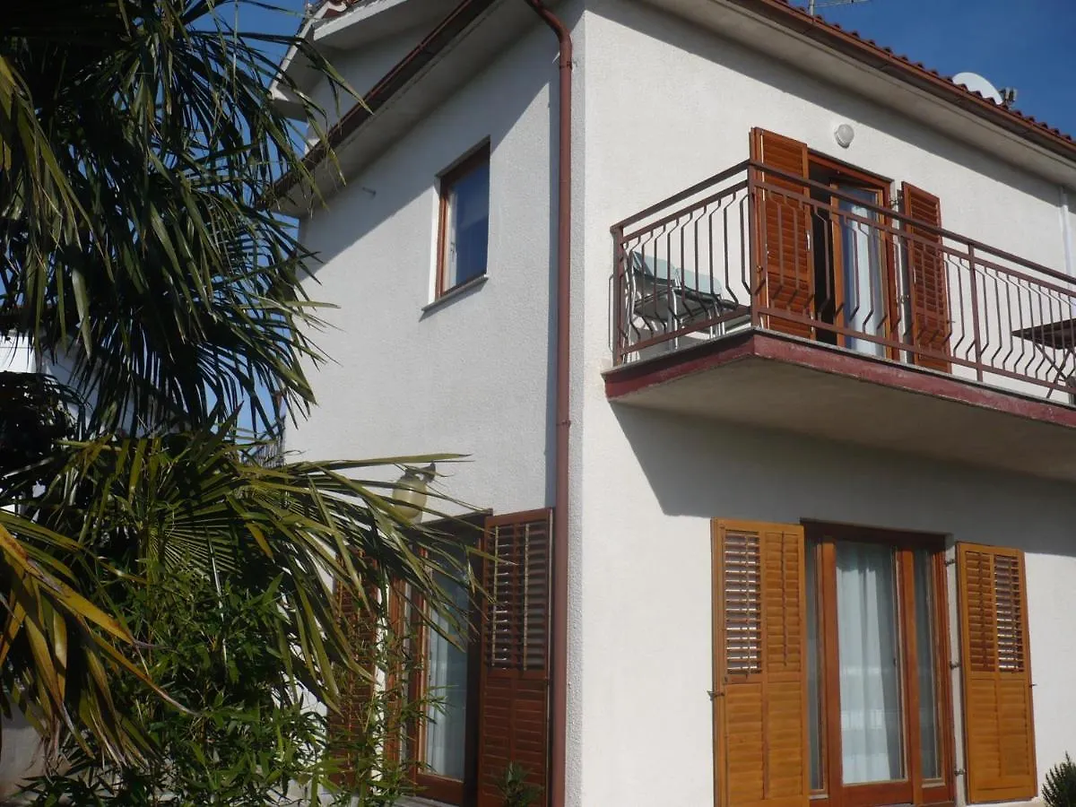 Apartments By The Sea Umag - 11647